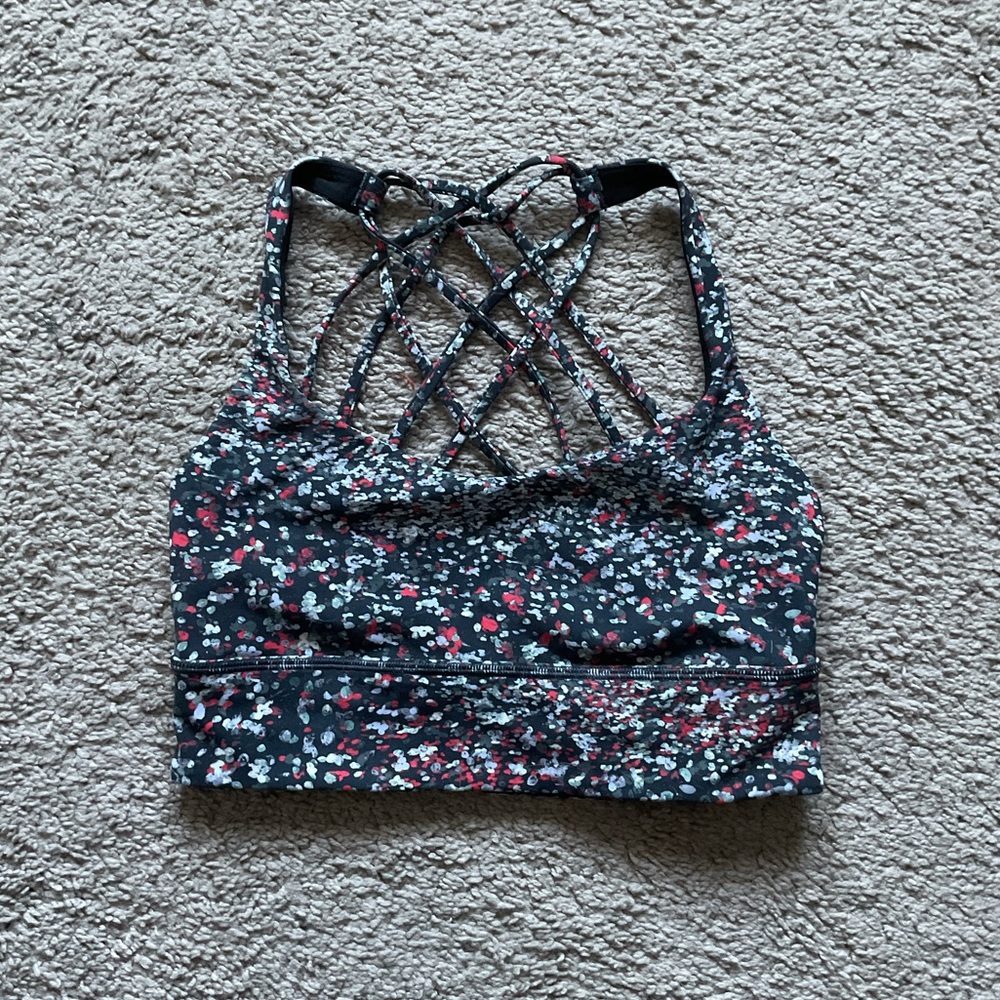 $58 Lululemon Free to Be Long-Line Bra
Wild A/B Cups Water Blossom Multi size 8